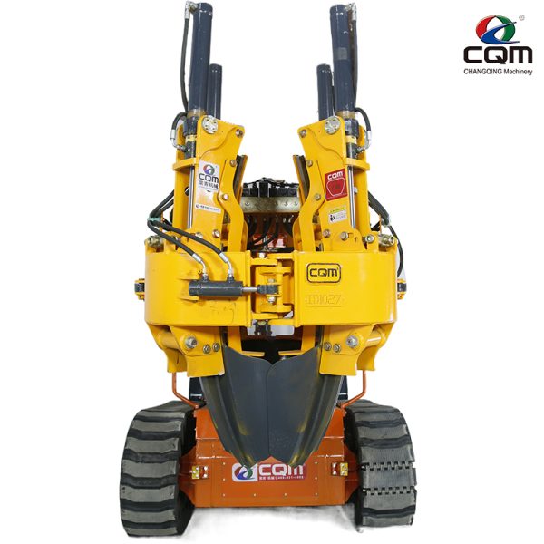 移树机 (3) C50-4 Earth Moving Tree Spade Machine High Quality Tree Digging Machine