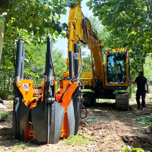 场景图 (3) C80-4 High Efficiency Tree Digging Shovel Transplanting Tree Transfer Machine For Earth Moving Machinery